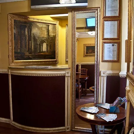 Vatican Garden بيت ضيافة 2*