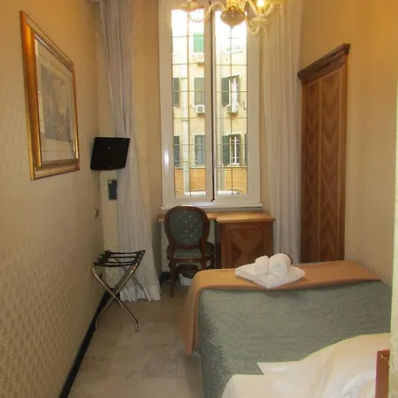 Vatican Garden Guest house 2*